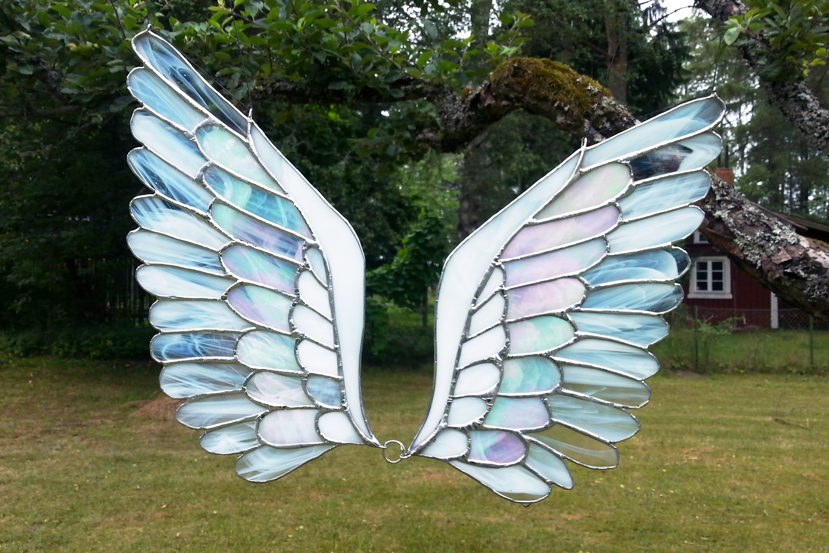 c3a5sa-maria-hermansson-stained-glass-wings-white.jpg